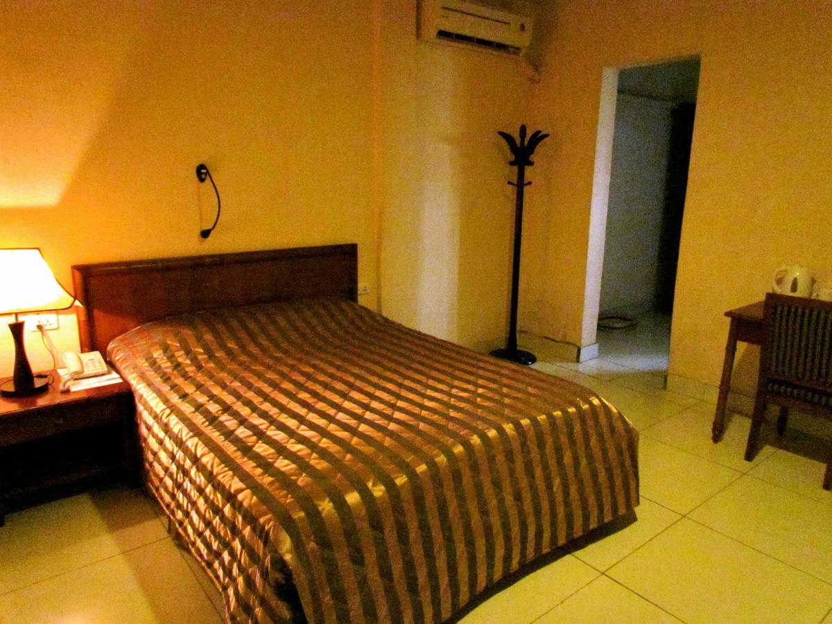Hotel Chez Wou 吳家園 Himeur al Goz Esterno foto